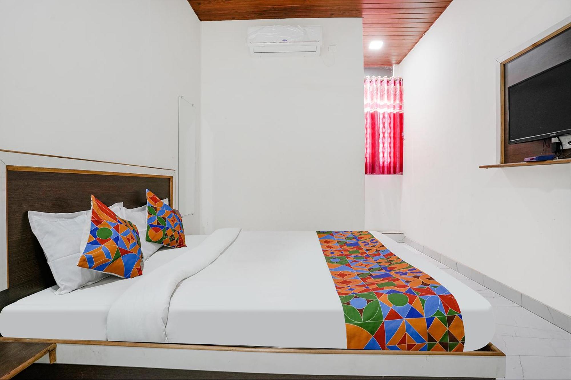 Fabexpress Sai Lodging I - Nr Nashik Railway Station Kültér fotó